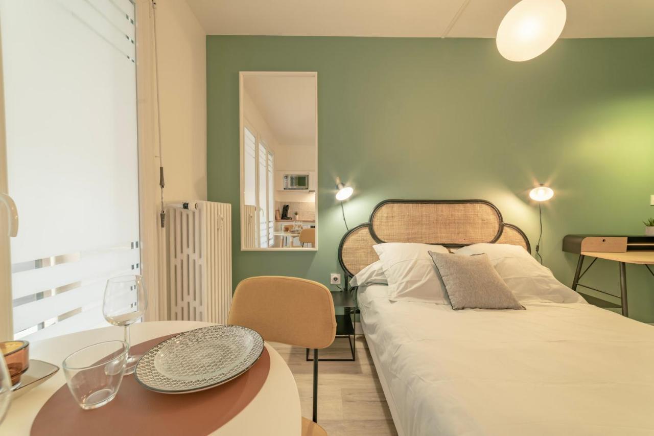Apartment Apparthotel-gare-chambery *