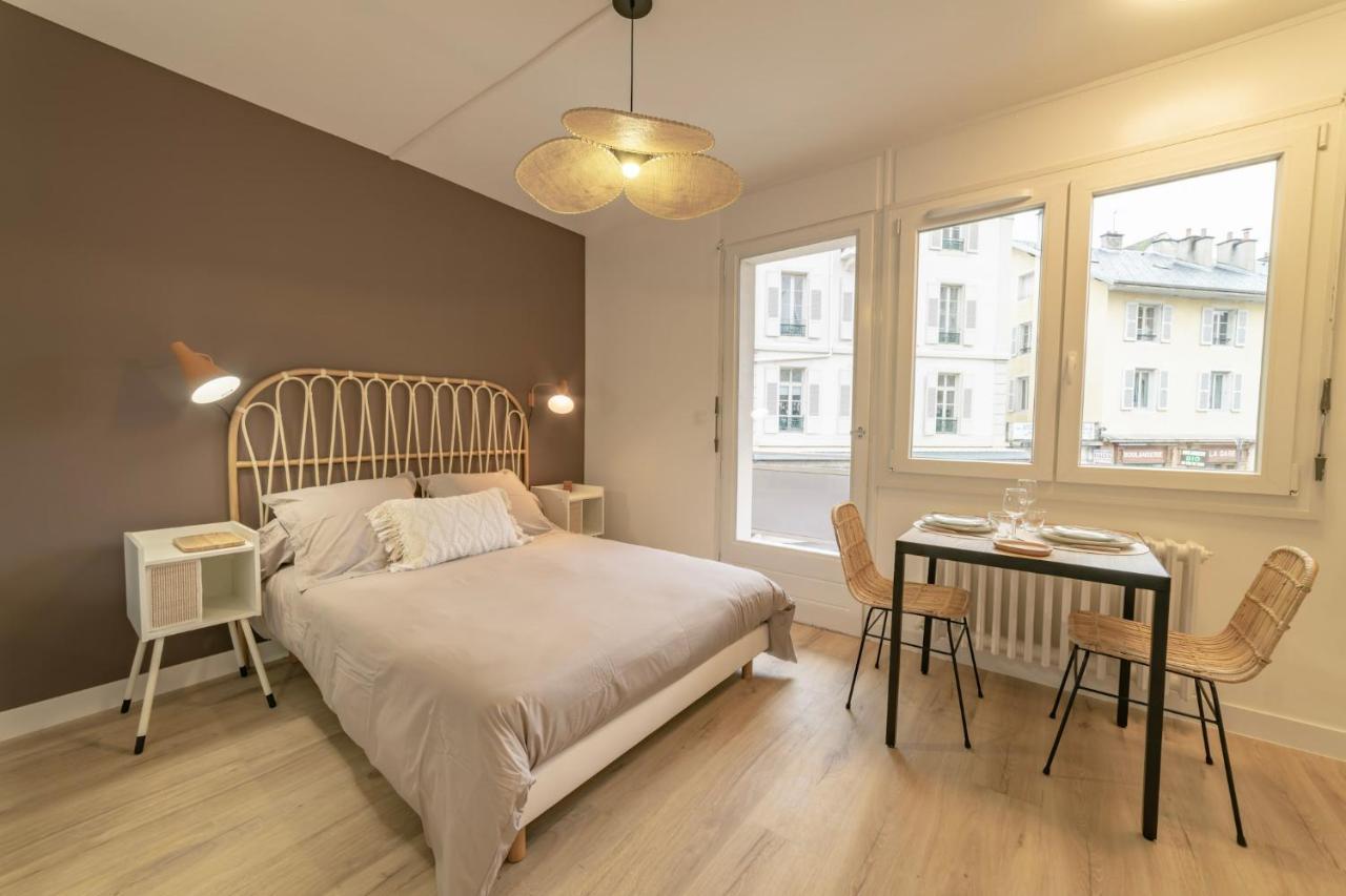 Apartment Apparthotel-gare-chambery